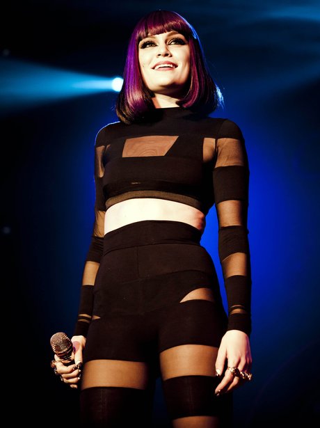 Resultado de imagem para Jessie J IN Birmingham 2012 TOUR