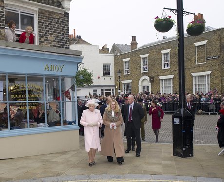 the queen visits margate
