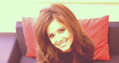 Cheryl Cole on twitter with arm sling